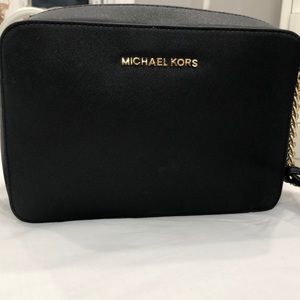 Black Michael Kors purse